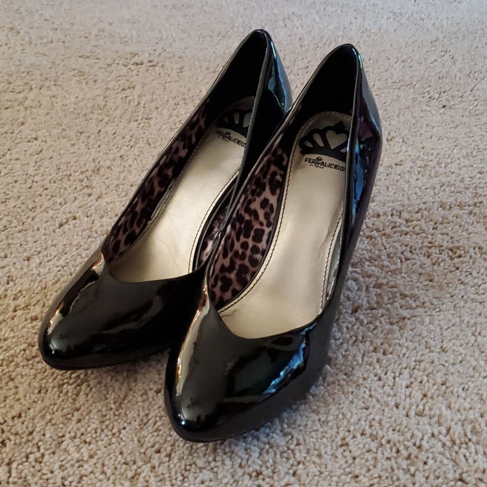 Black Patent Heals